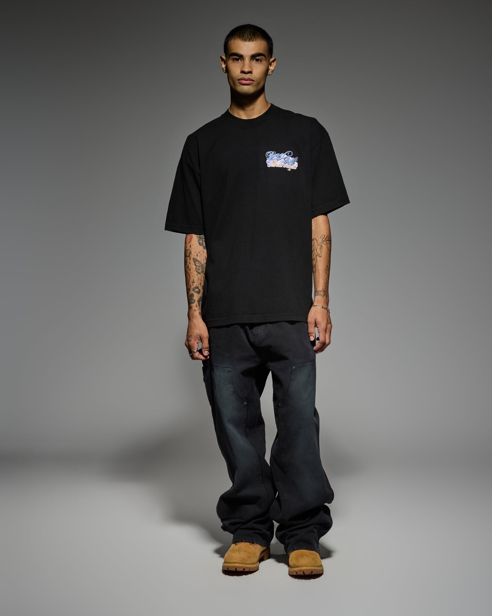 heyon ヘヨン　ショルティー　shoul teeブラック 7-Eleven® x Hot Wheels Checker Kids Tee – 7Collection™