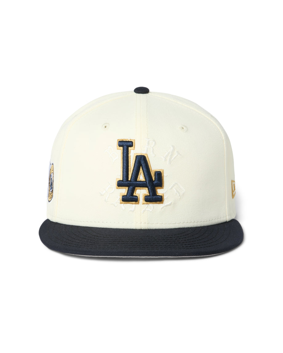 ロサンゼルス・ドジャース New Era キャップ Born x Raised NEW ERA BORN X RAISED + DODGERS 9X CHAMPS FITTED: CREAM / NAVY